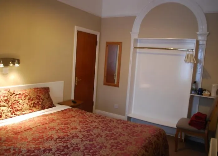 Parkway Pensionat 3*