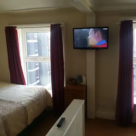 Parkway Guest house 3*